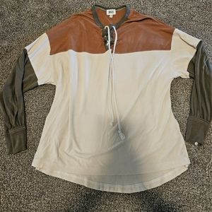 Long sleeve from the Buckle.